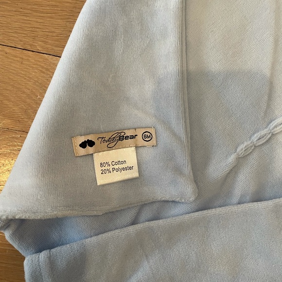 NWOT "Teddy Bear" Size 6 months, 4 pcs Velour One Piece Set w/Blanket Retail $60 - Picture 6 of 6